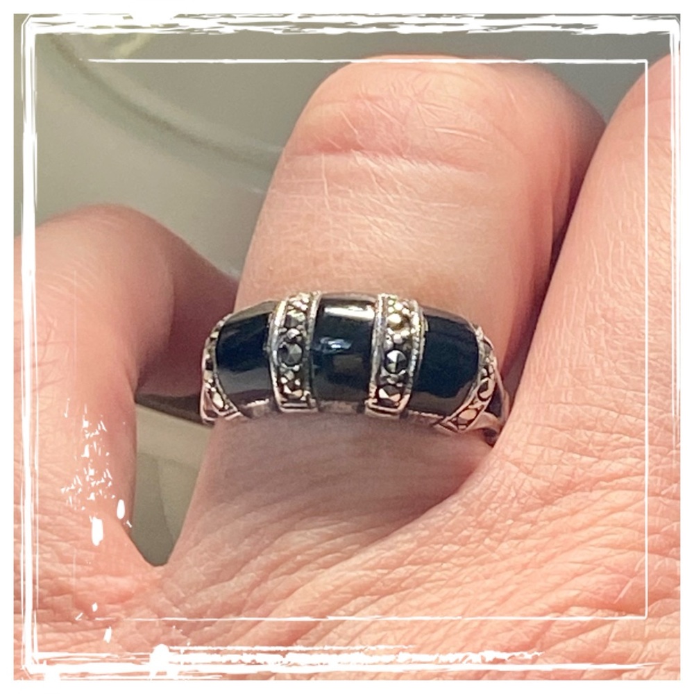 Vintage Sterling Silver Triple Marcasite and Black Onyx Ring - Picture 1 of 11